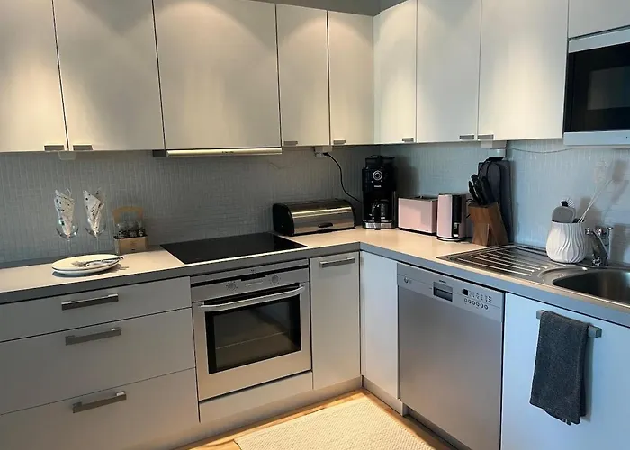 Location Aurora Flat!